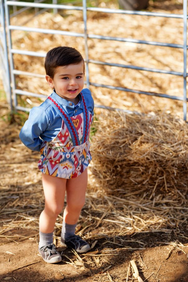 Conjunto peto étnico de niño José Varón